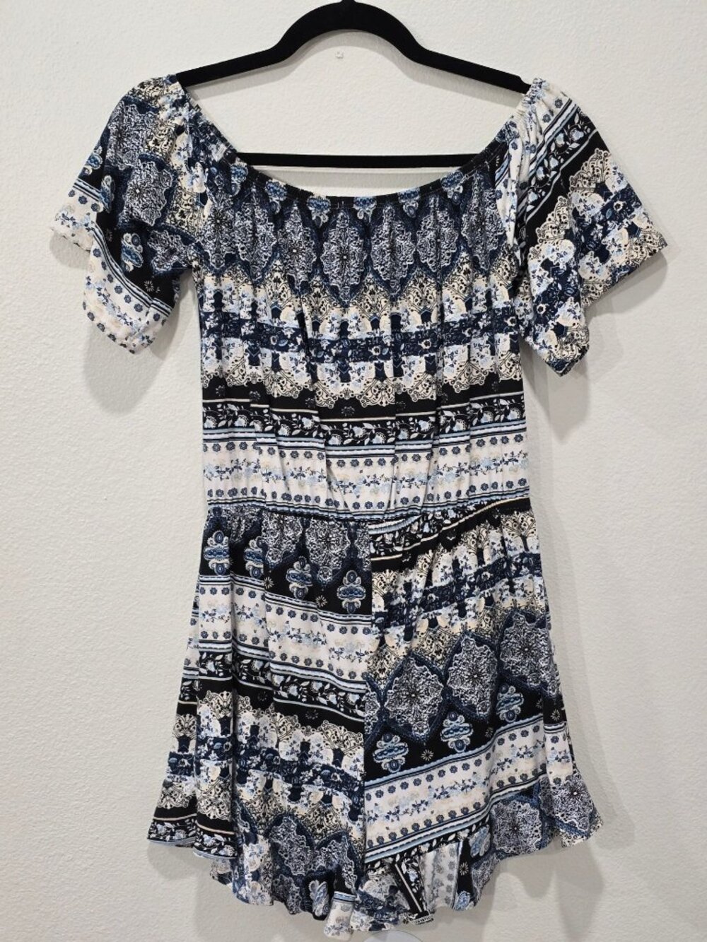 J For Justify ✦ Blue White Off‑Shoulder Boho Romper ✦ Crochet Lace Detail M - Picture 3 of 10